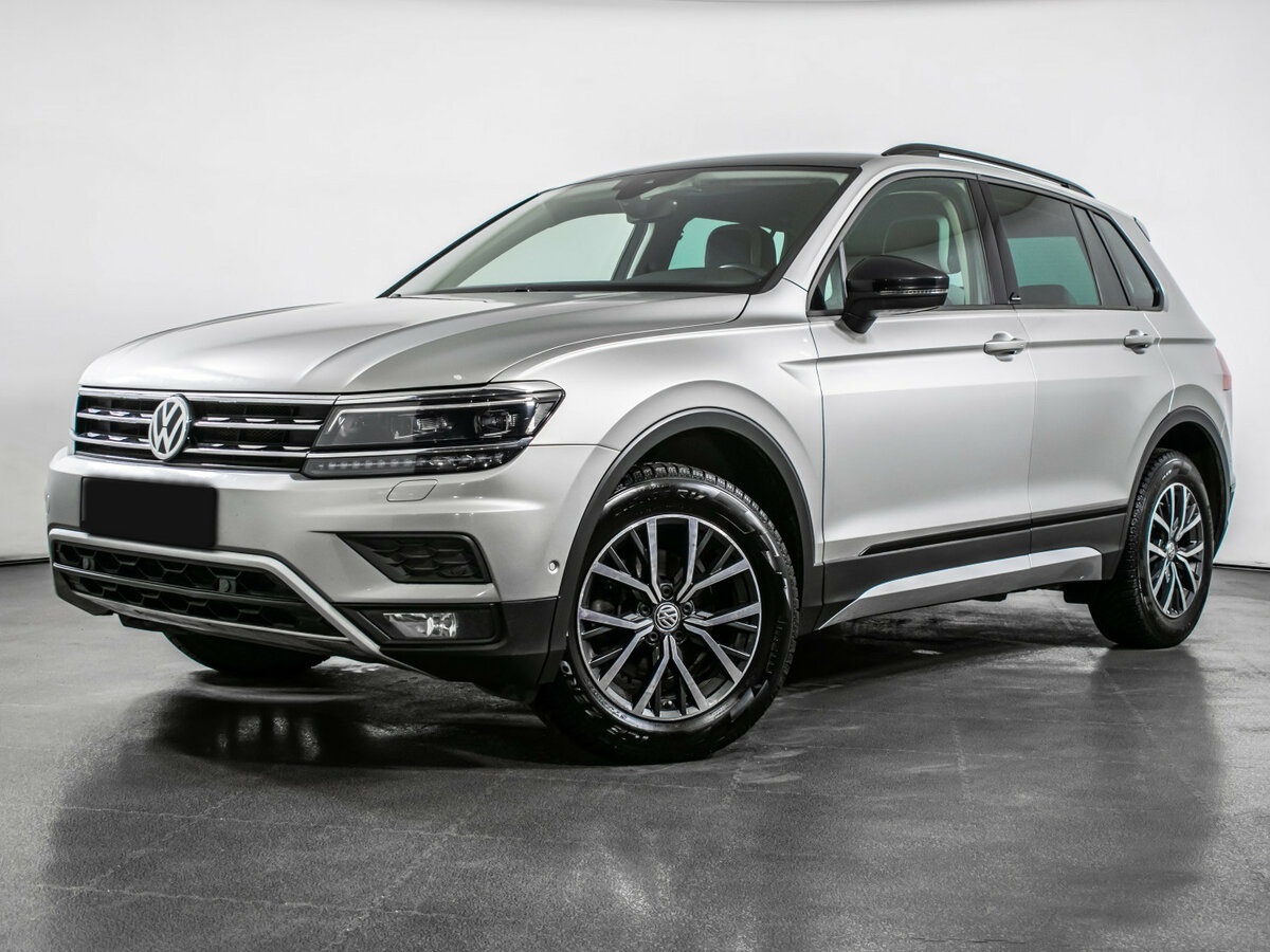 Volkswagen Tiguan б/у, 2019, Роботизированная. Посмотреть фото