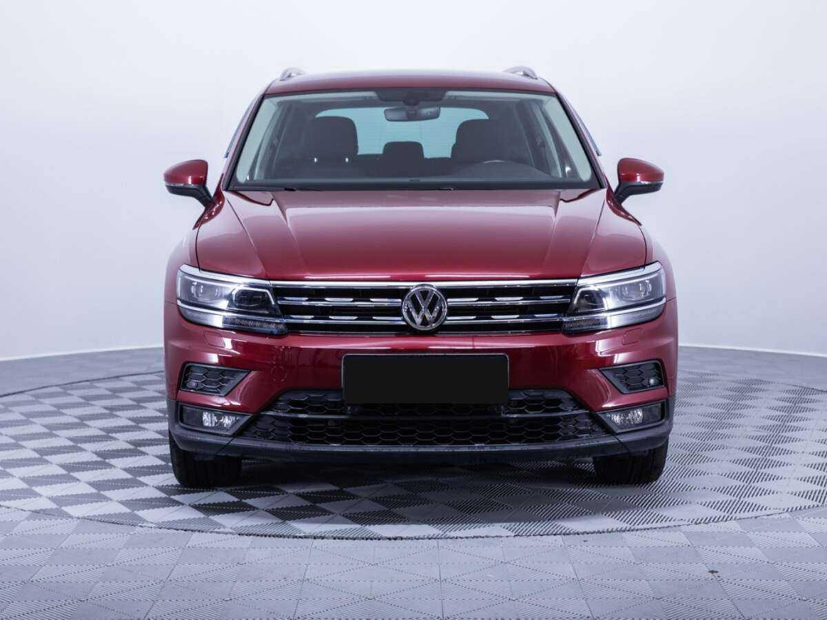 Volkswagen Tiguan б/у, 2017, Роботизированная. Фото: #1