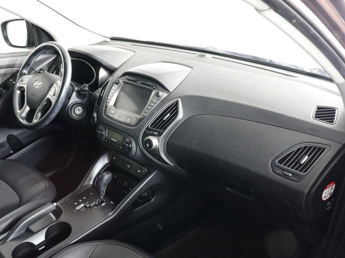 Hyundai ix35 б/у, 2015, Автоматическая. Фото: #9
