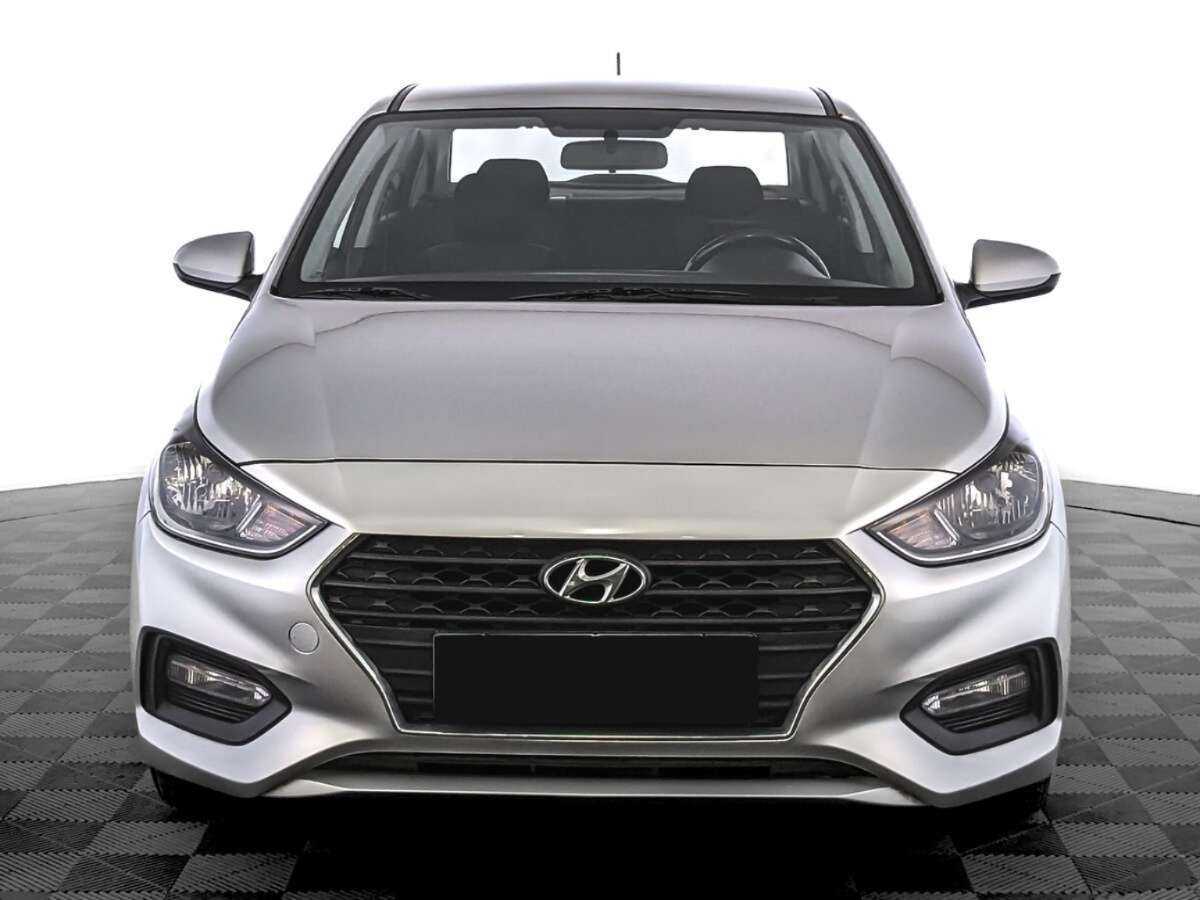 Hyundai Solaris б/у, 2018, Автоматическая. Фото: #1