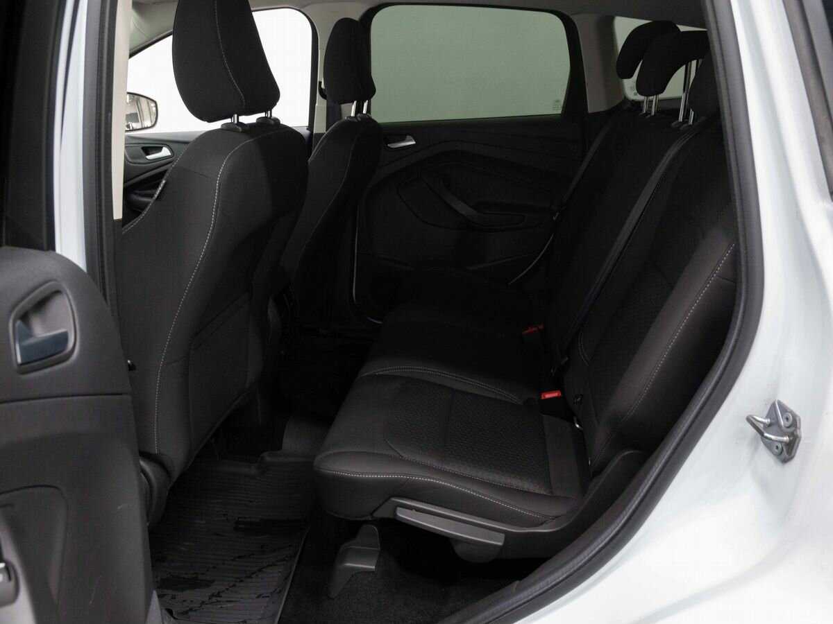 Ford Kuga б/у, 2017, Автоматическая. Фото: #10