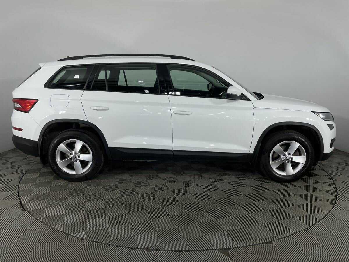 Skoda Kodiaq б/у, 2021, Механическая. Фото: #3