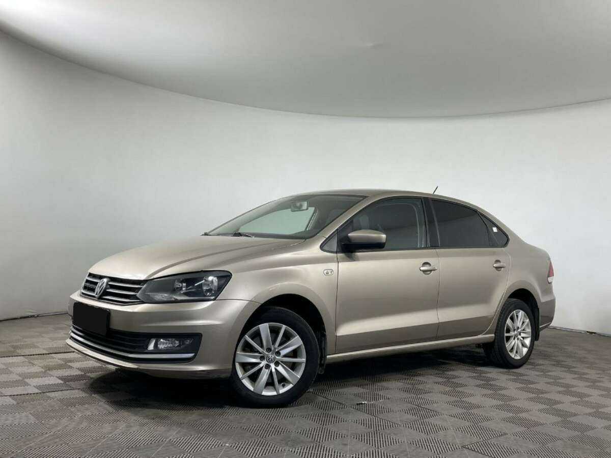 Volkswagen Polo б/у, 2015, Механическая. Посмотреть фото