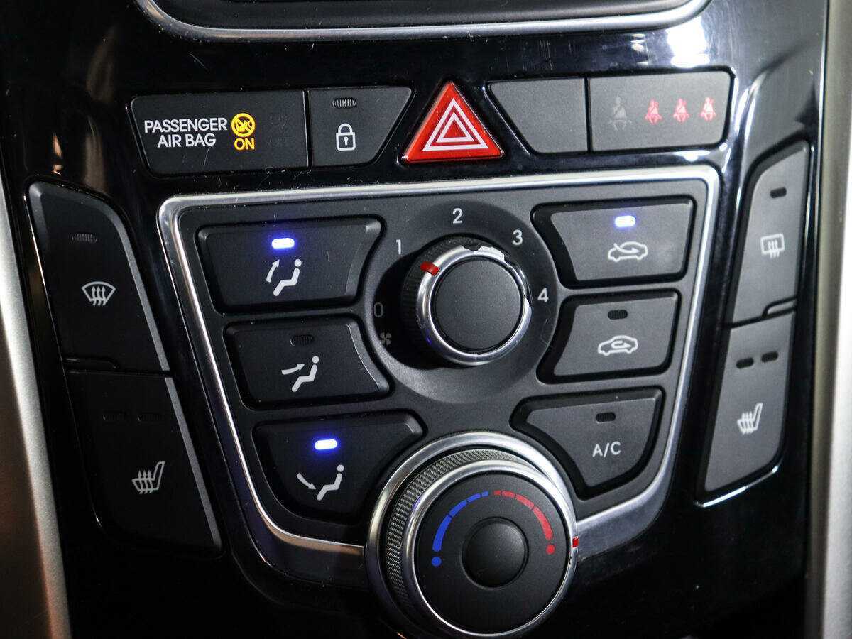 Hyundai i30 б/у, 2012, Автоматическая. Фото: #15