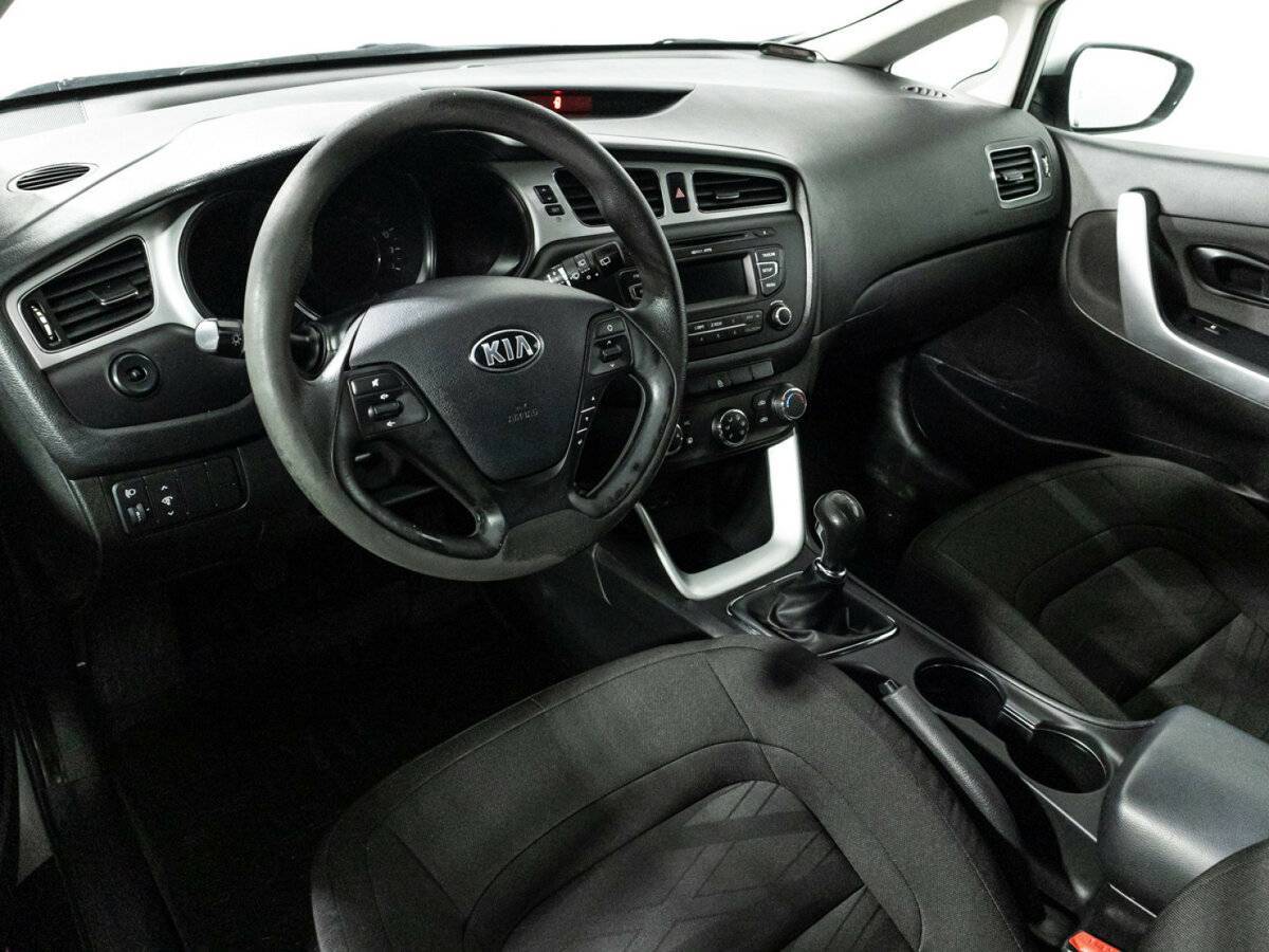 Kia Ceed б/у, 2012, Механическая. Фото: #10