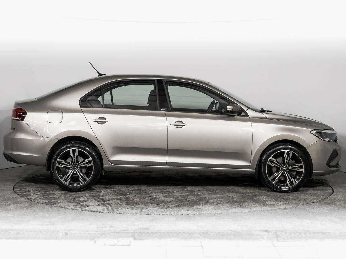 Volkswagen Polo б/у, 2021, Автоматическая. Фото: #3