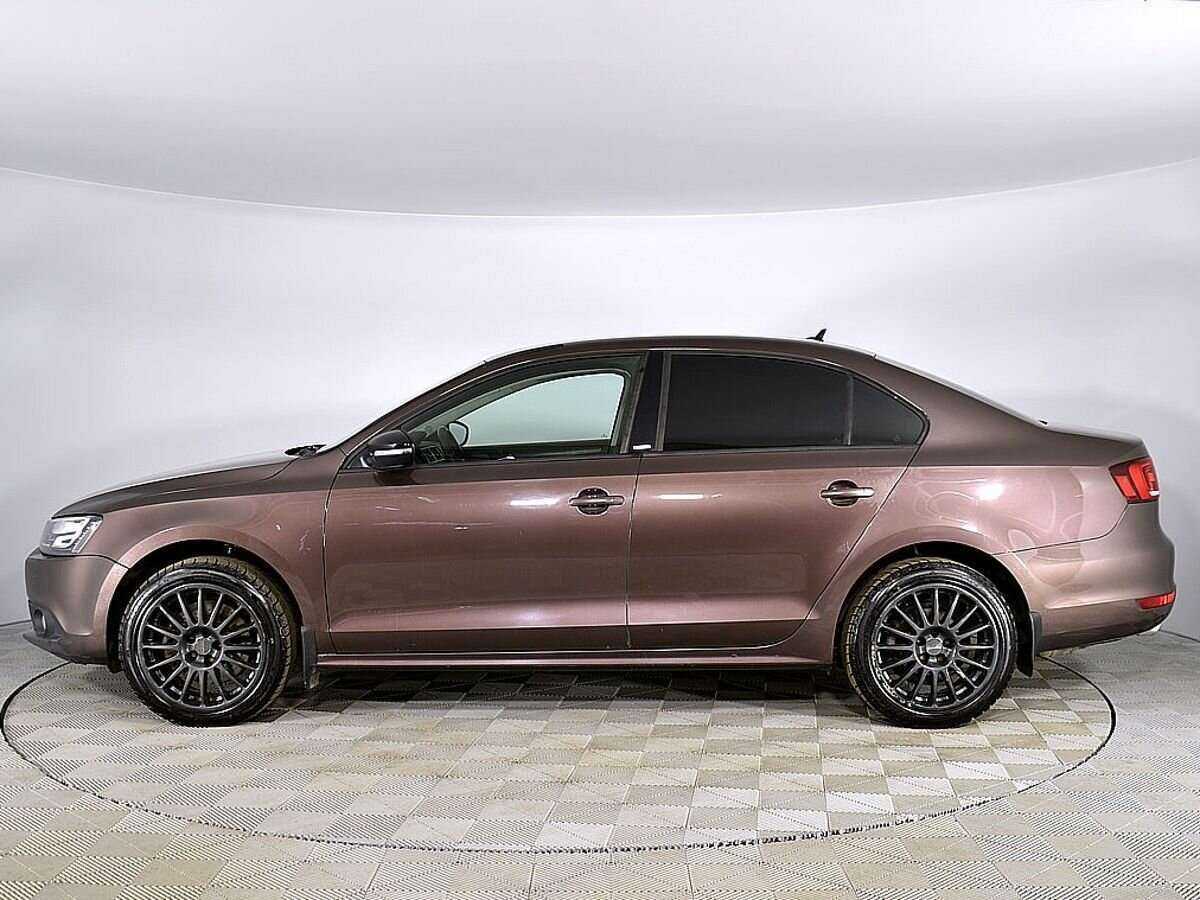 Volkswagen Jetta б/у, 2014, Механическая. Фото: #4