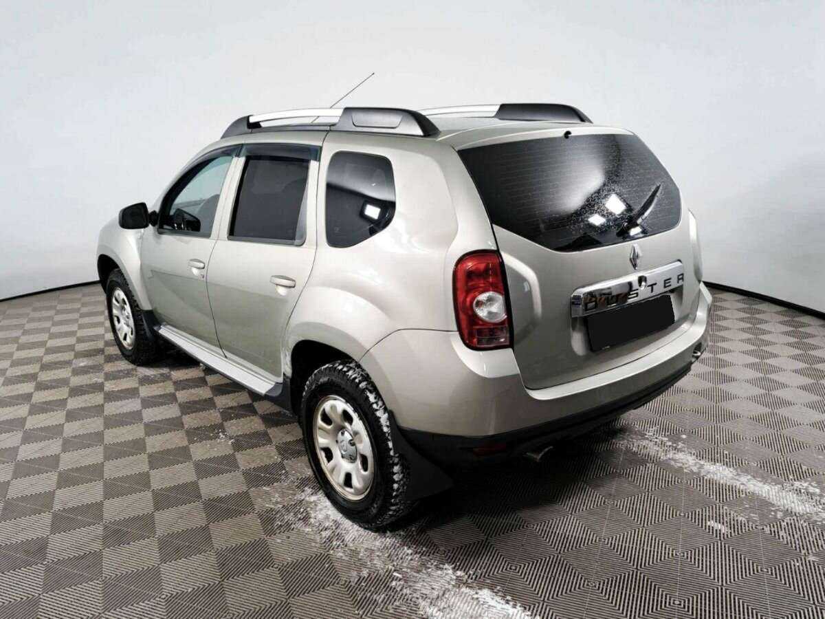 Renault Duster б/у, 2012, Механическая. Фото: #6