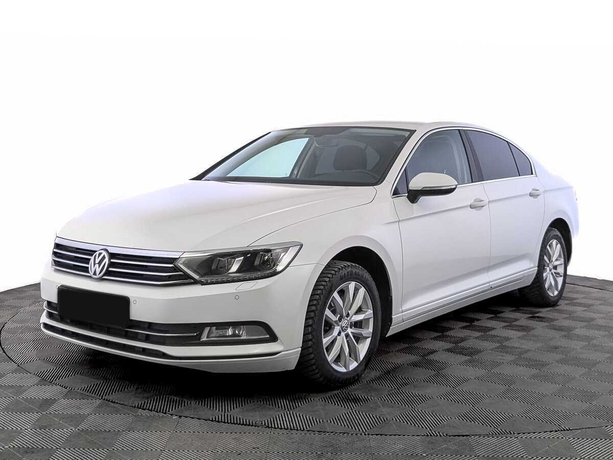 Volkswagen Passat б/у, 2019, Роботизированная. Фото: #0