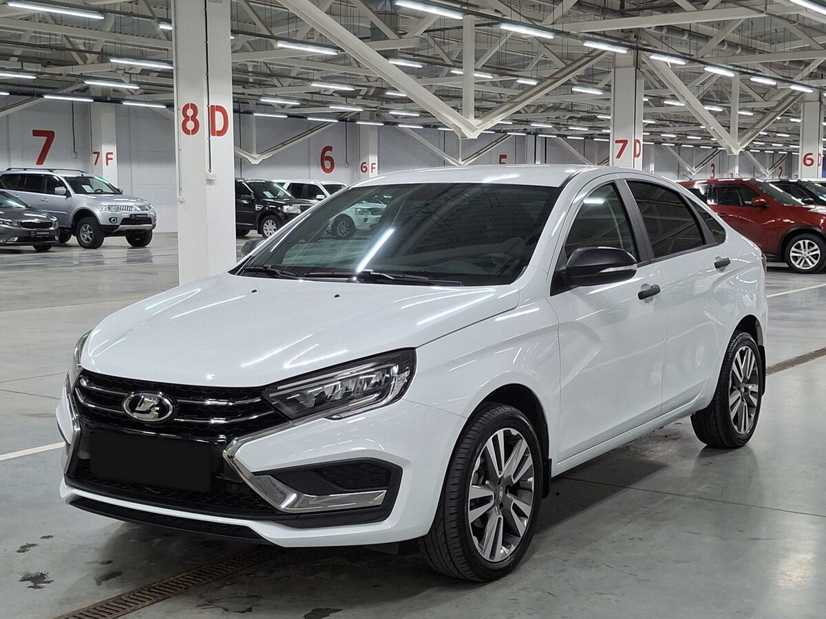 Lada (ВАЗ) Vesta б/у, 2023, Механическая. Посмотреть фото