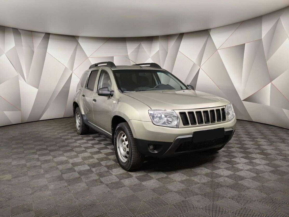 Renault Duster б/у, 2014, Автоматическая. Фото: #2