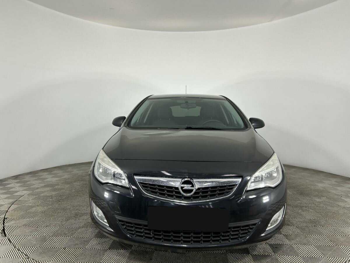 Opel Astra б/у, 2012, Автоматическая. Фото: #1