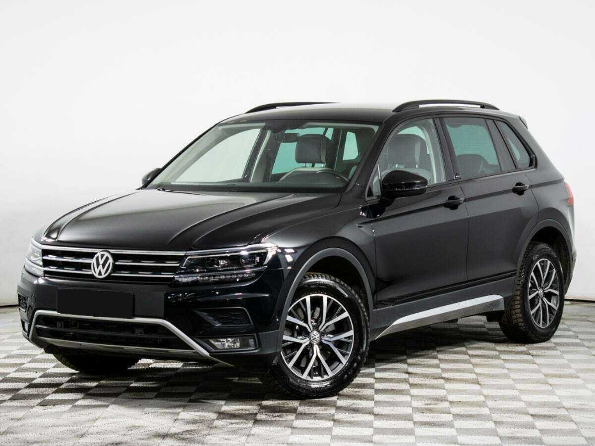 Volkswagen Tiguan б/у, 2018, Роботизированная. Посмотреть фото