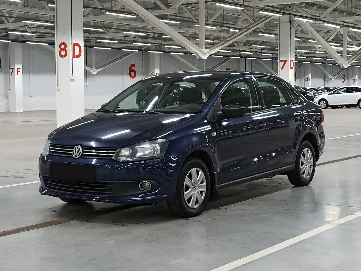 Volkswagen Polo б/у, 2015, Механическая. Посмотреть фото