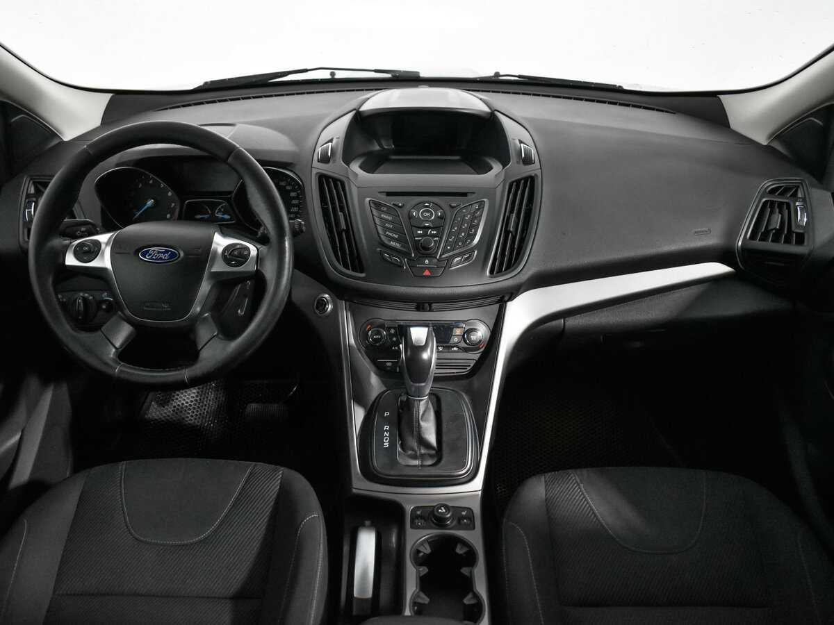 Ford Kuga б/у, 2015, Автоматическая. Фото: #11