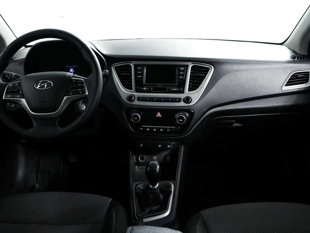 Hyundai Solaris б/у, 2019, Механическая. Фото: #10