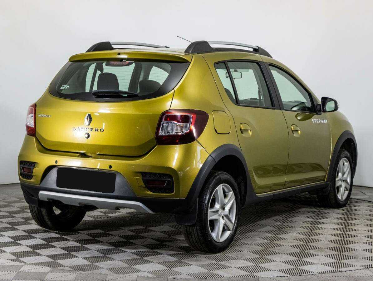 Renault Sandero б/у, 2017, Автоматическая. Фото: #4