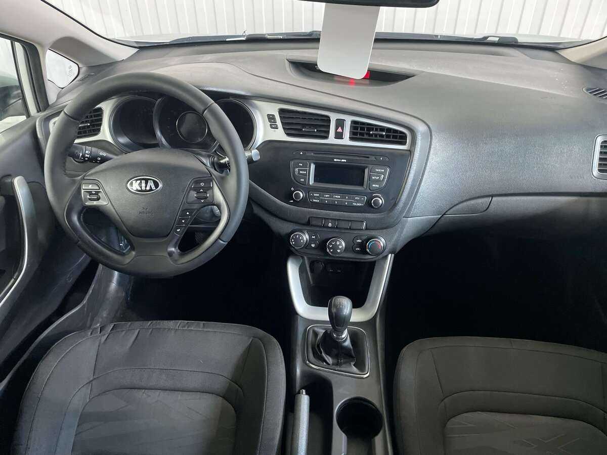 Kia Ceed б/у, 2013, Механическая. Фото: #8