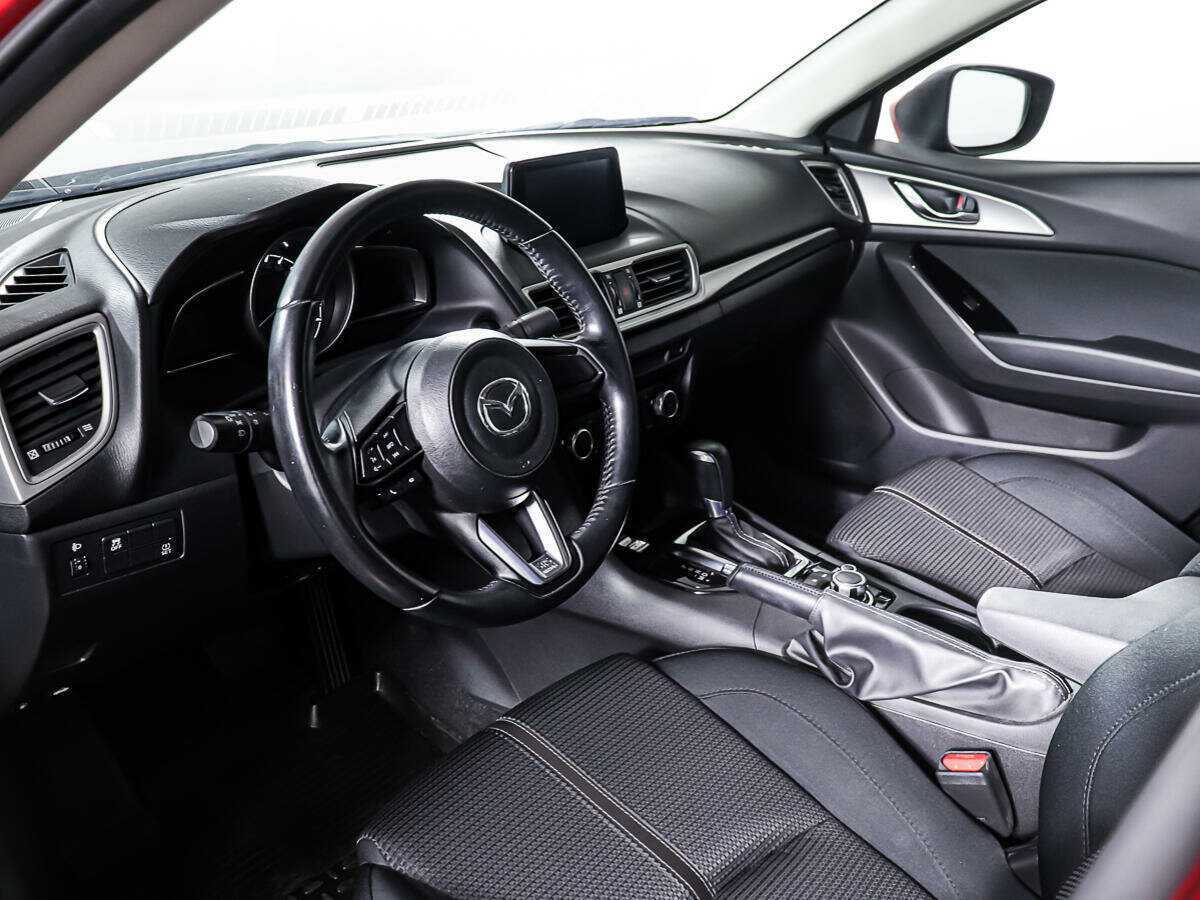 Mazda 3 б/у, 2018, Автоматическая. Фото: #14