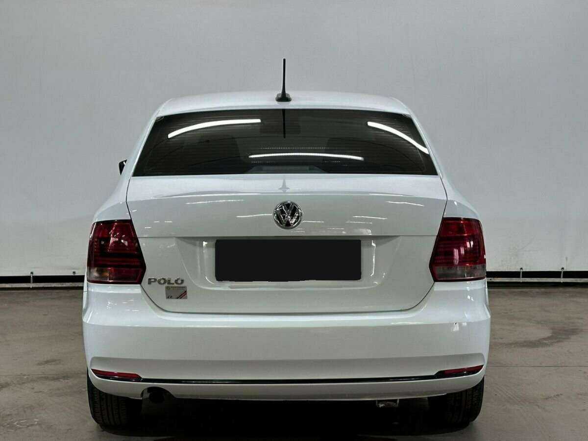 Volkswagen Polo б/у, 2019, Механическая. Фото: #4
