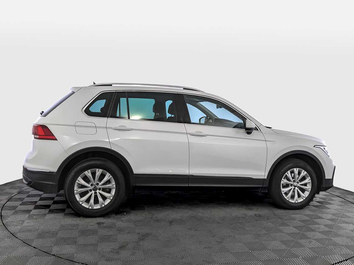 Volkswagen Tiguan б/у, 2021, Роботизированная. Фото: #3