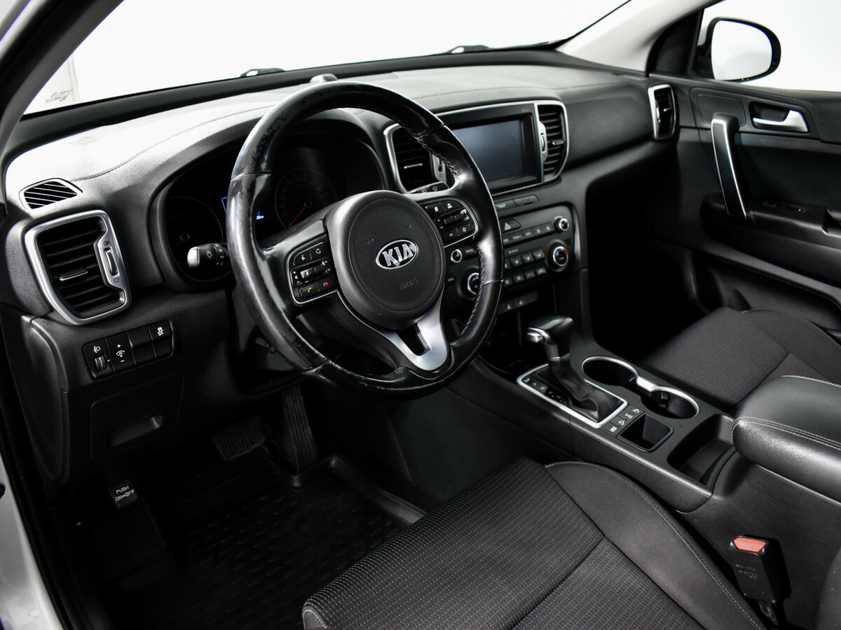 Kia Sportage б/у, 2017, Автоматическая. Фото: #8