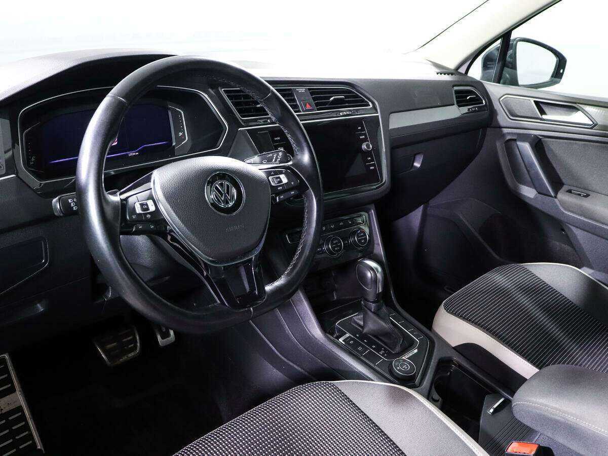 Volkswagen Tiguan б/у, 2020, Роботизированная. Фото: #11