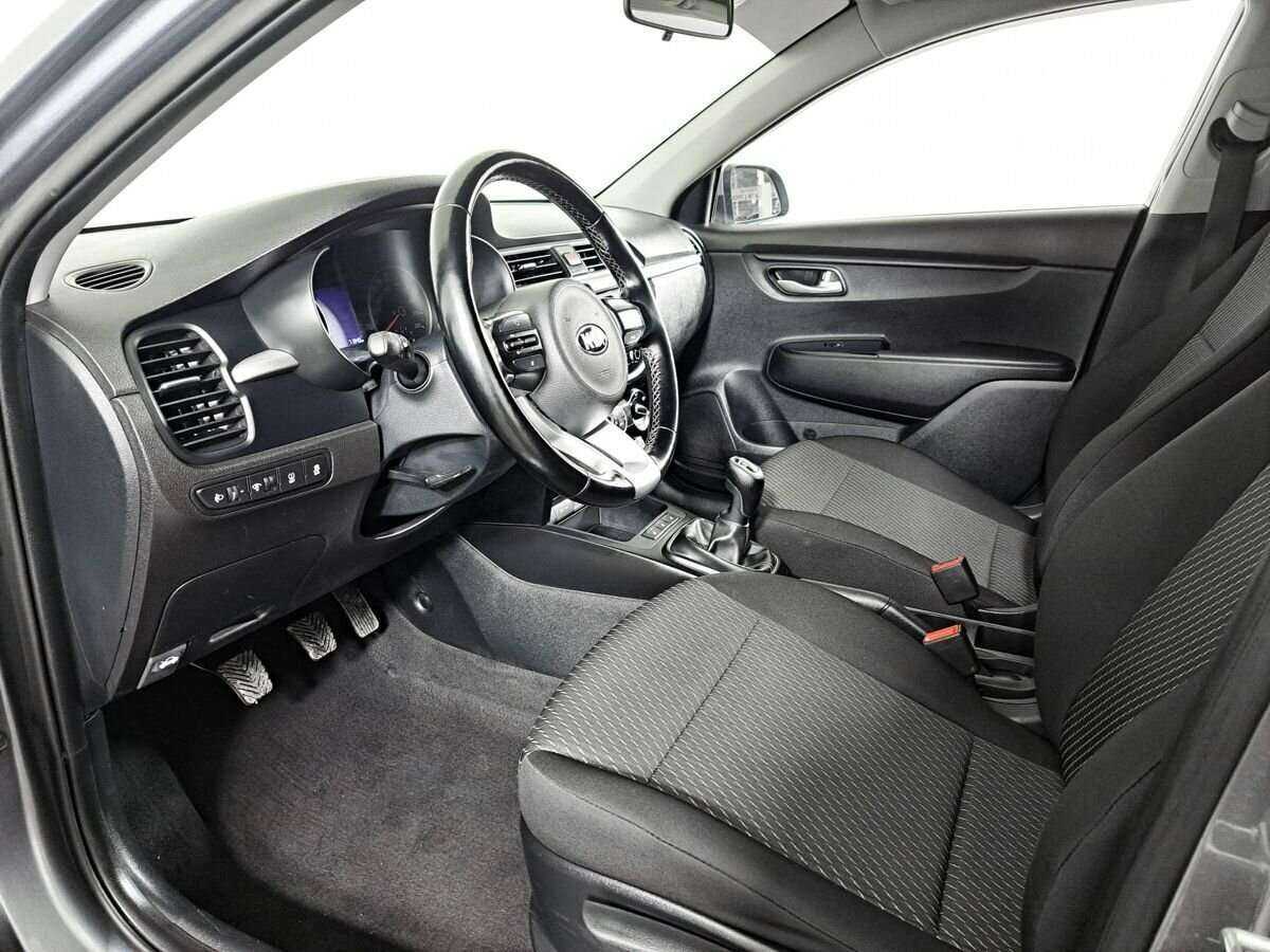 Kia Rio б/у, 2018, Механическая. Фото: #11