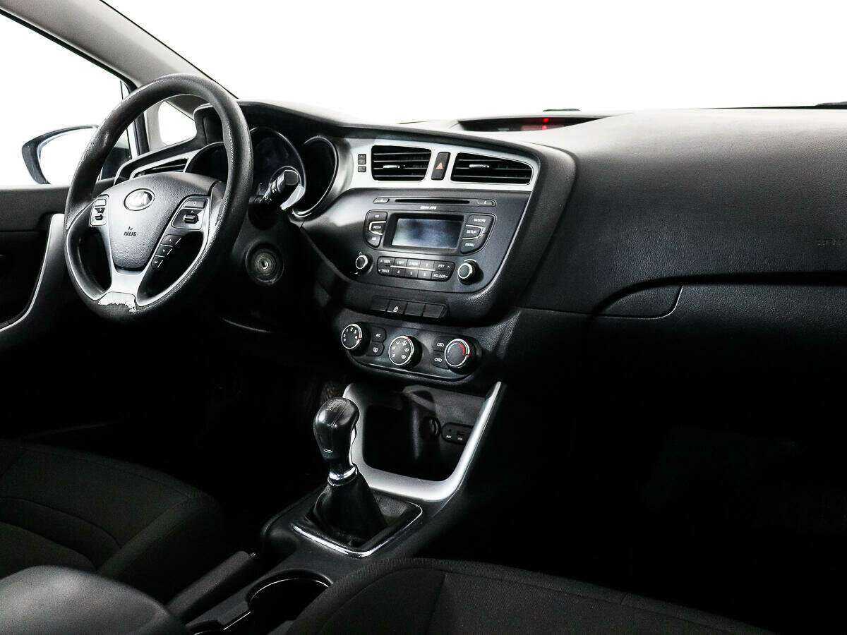 Kia Ceed б/у, 2013, Механическая. Фото: #8