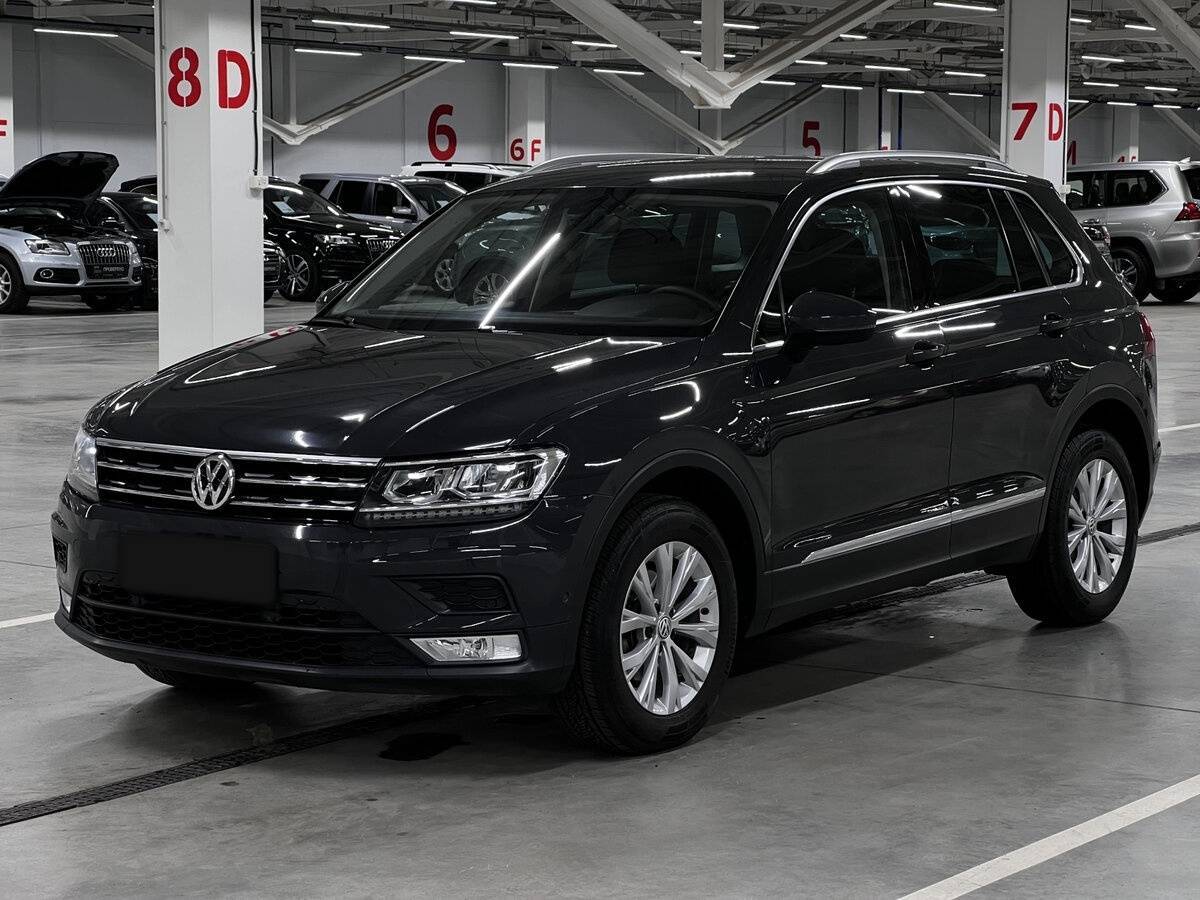 Volkswagen Tiguan б/у, 2017, Роботизированная. Фото: #0