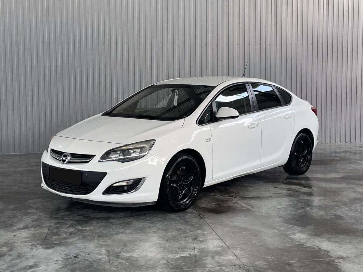 Opel Astra б/у, 2013, Автоматическая. Фото: #0