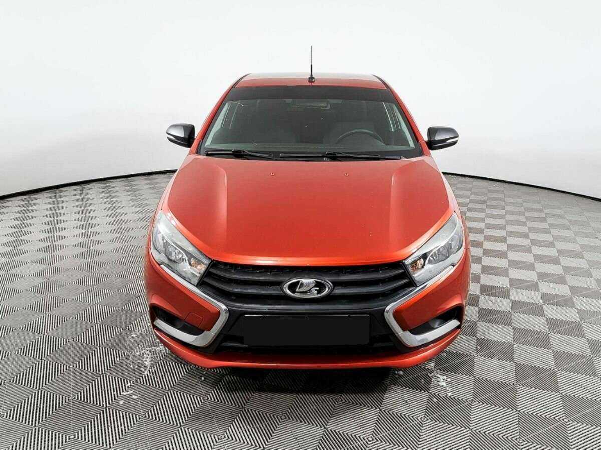 Lada (ВАЗ) Vesta б/у, 2016, Механическая. Фото: #1