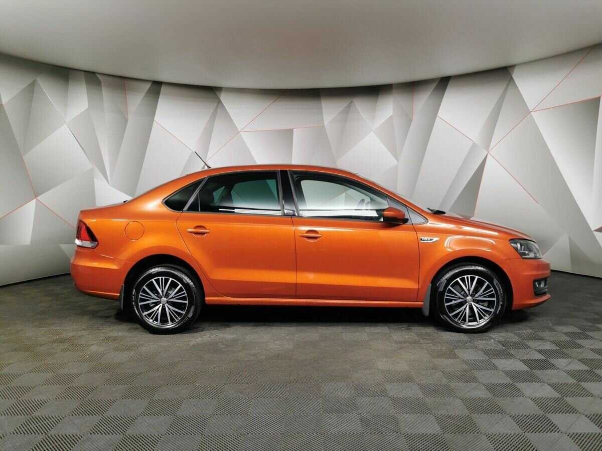 Volkswagen Polo б/у, 2016, Автоматическая. Фото: #5