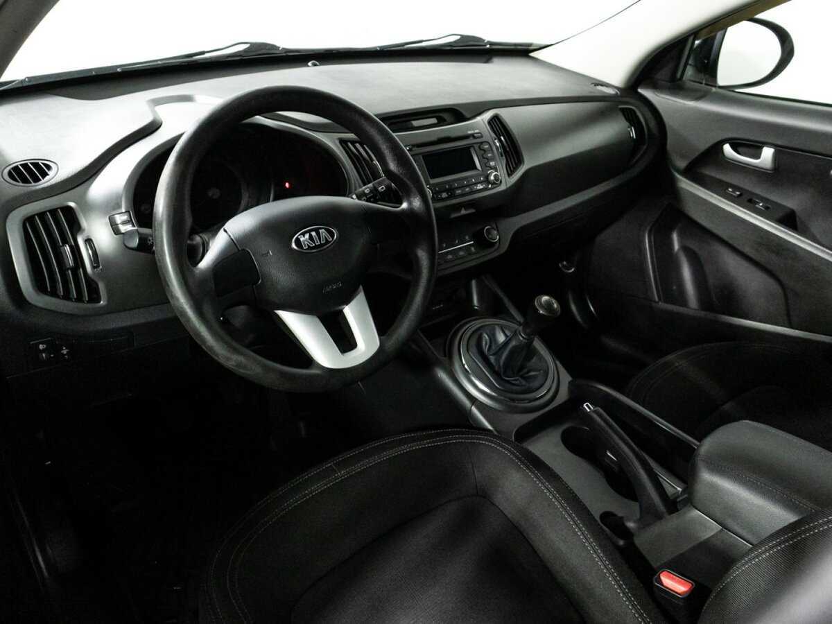 Kia Sportage б/у, 2012, Механическая. Фото: #10
