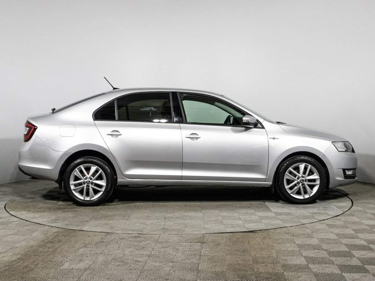 Skoda Rapid б/у, 2018, Автоматическая. Фото: #3