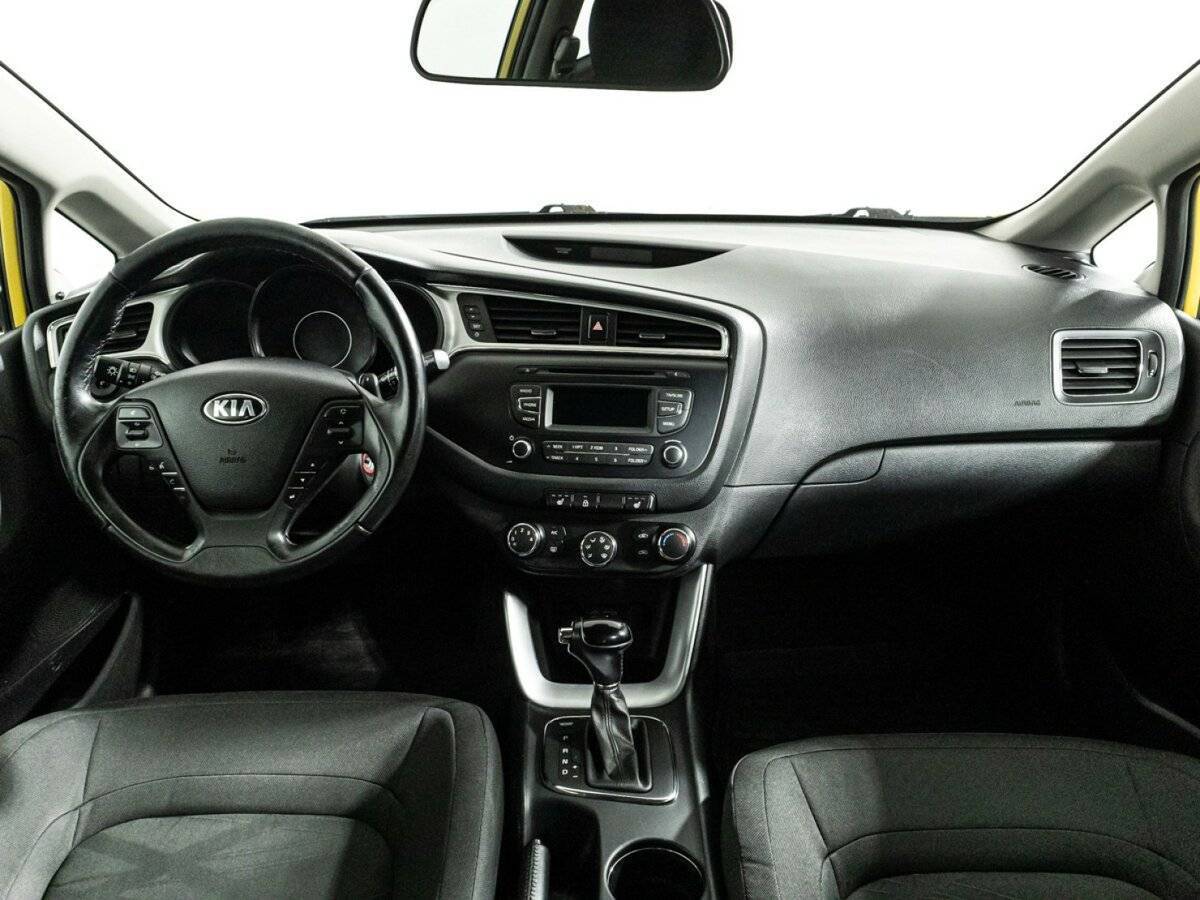 Kia Ceed б/у, 2016, Автоматическая. Фото: #12