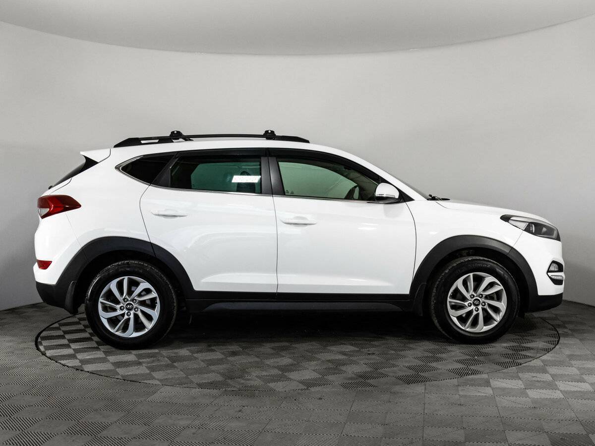 Hyundai Tucson б/у, 2017, Автоматическая. Фото: #3
