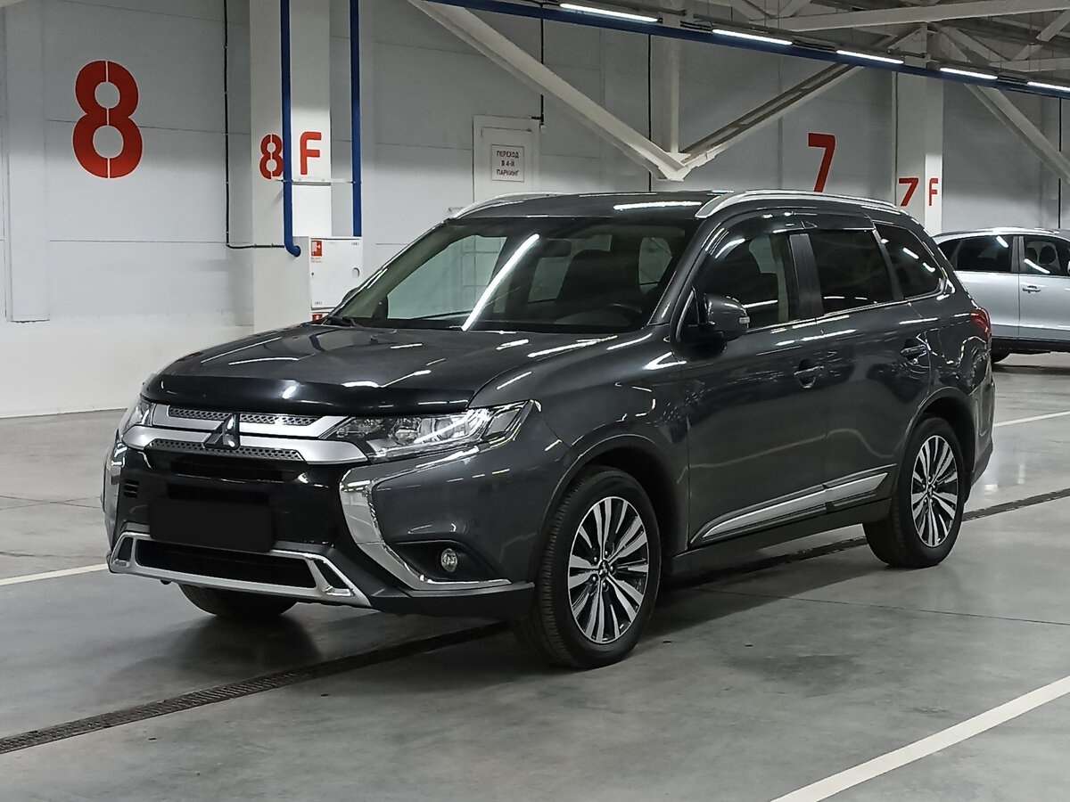 Mitsubishi Outlander б/у, 2020, Вариатор. Фото: #0