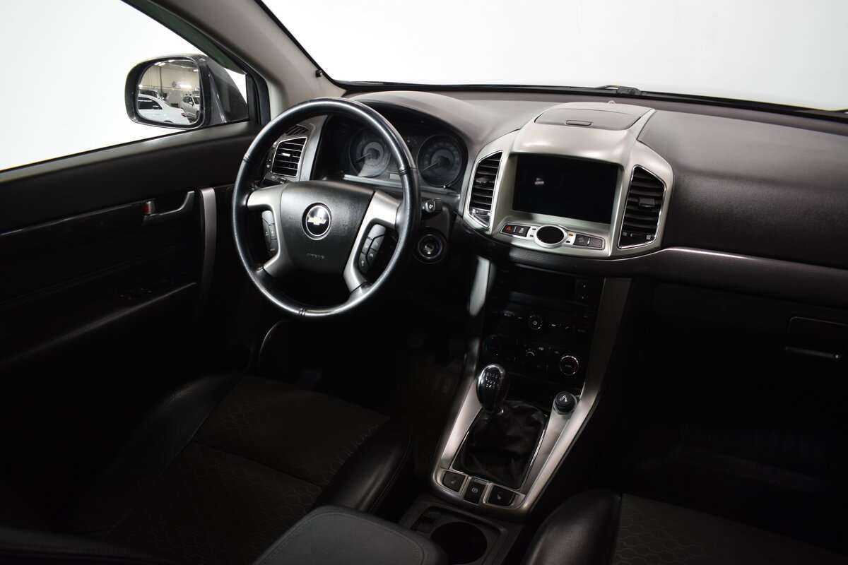 Chevrolet Captiva б/у, 2014, Механическая. Фото: #10