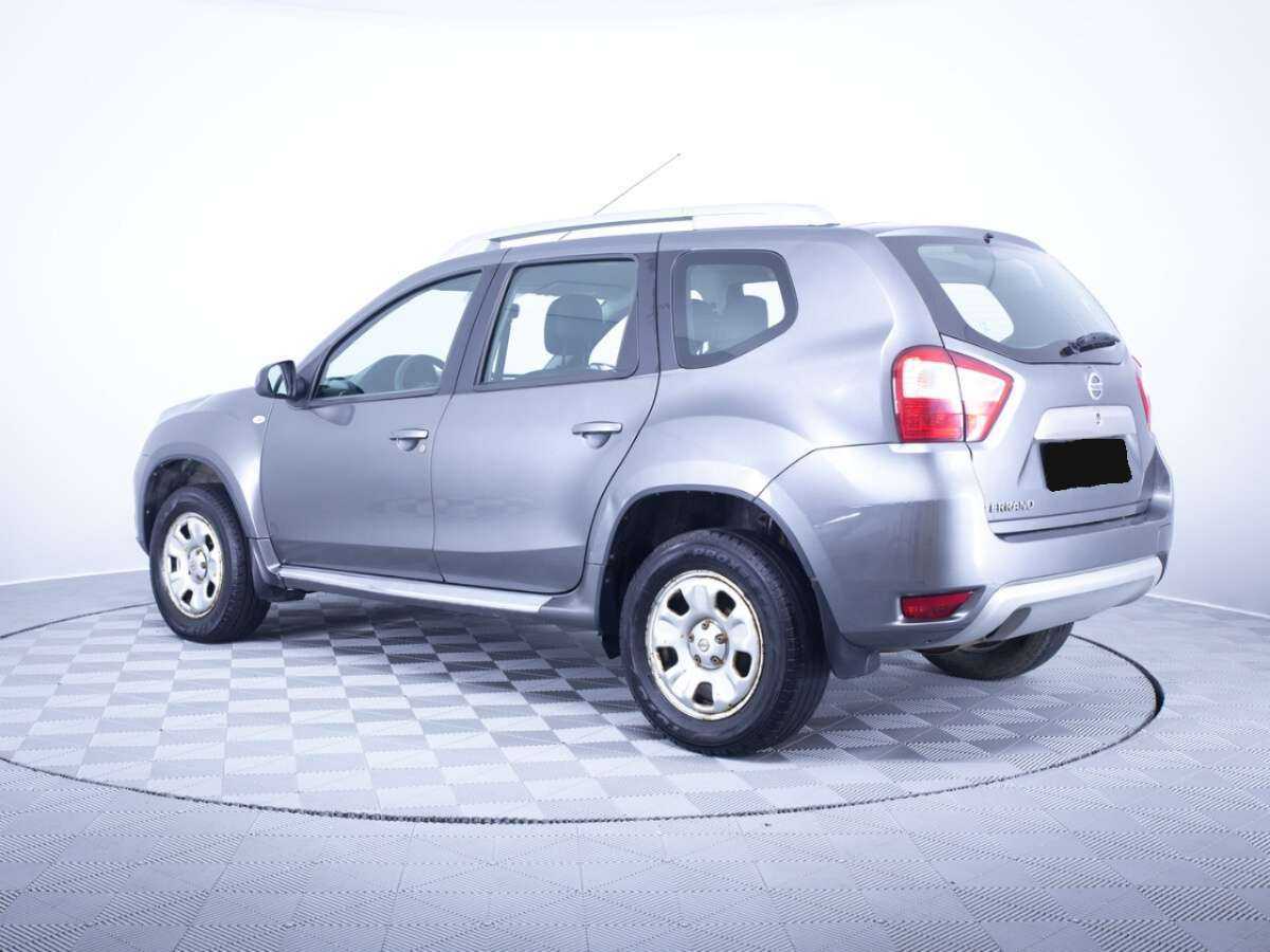 Nissan Terrano б/у, 2015, Механическая. Фото: #6