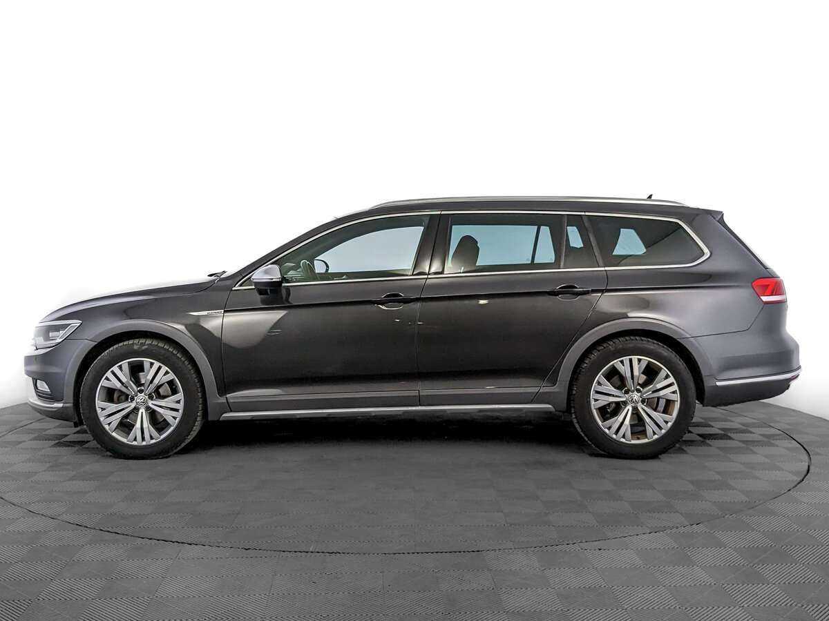 Volkswagen Passat б/у, 2018, Роботизированная. Фото: #7