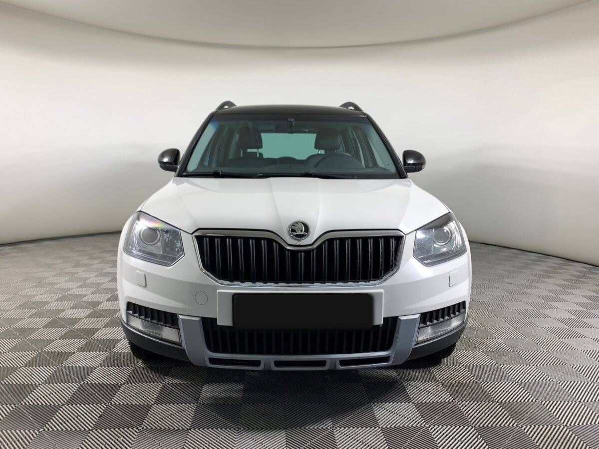 Skoda Yeti б/у, 2015, Роботизированная. Фото: #1