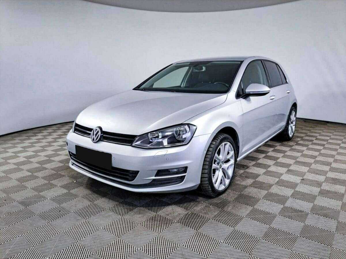 Volkswagen Golf б/у, 2013, Механическая. Посмотреть фото