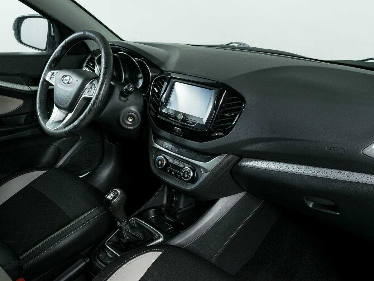 Lada (ВАЗ) Vesta б/у, 2018, Механическая. Фото: #7