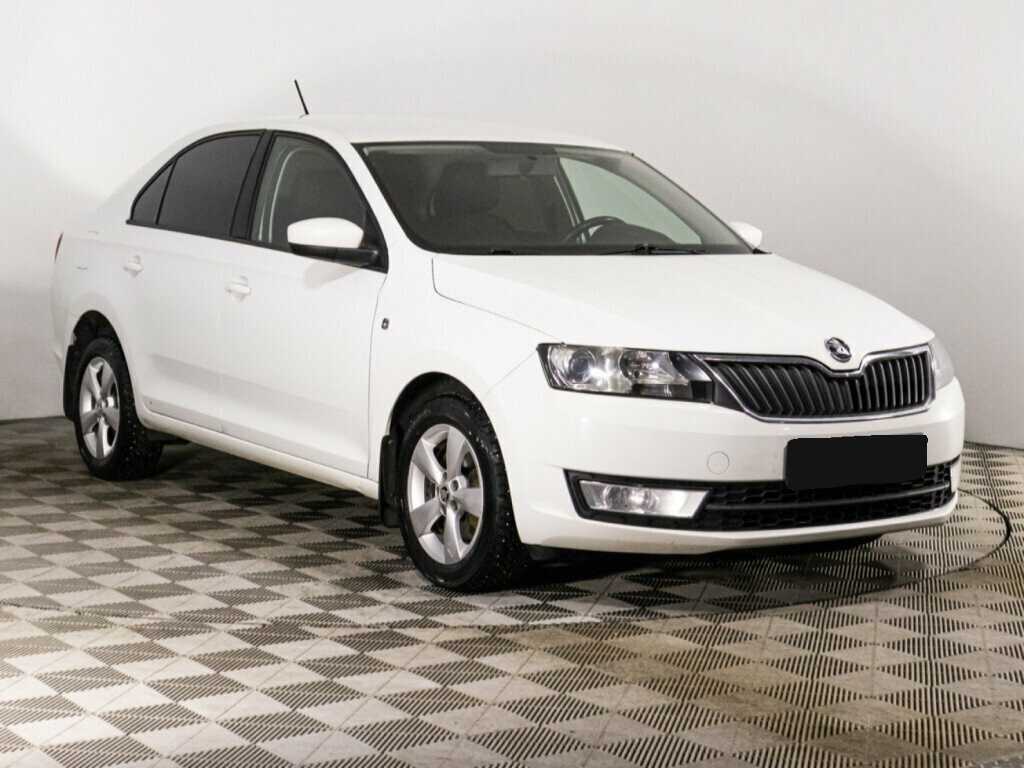 Skoda Rapid б/у, 2015, Роботизированная. Фото: #2
