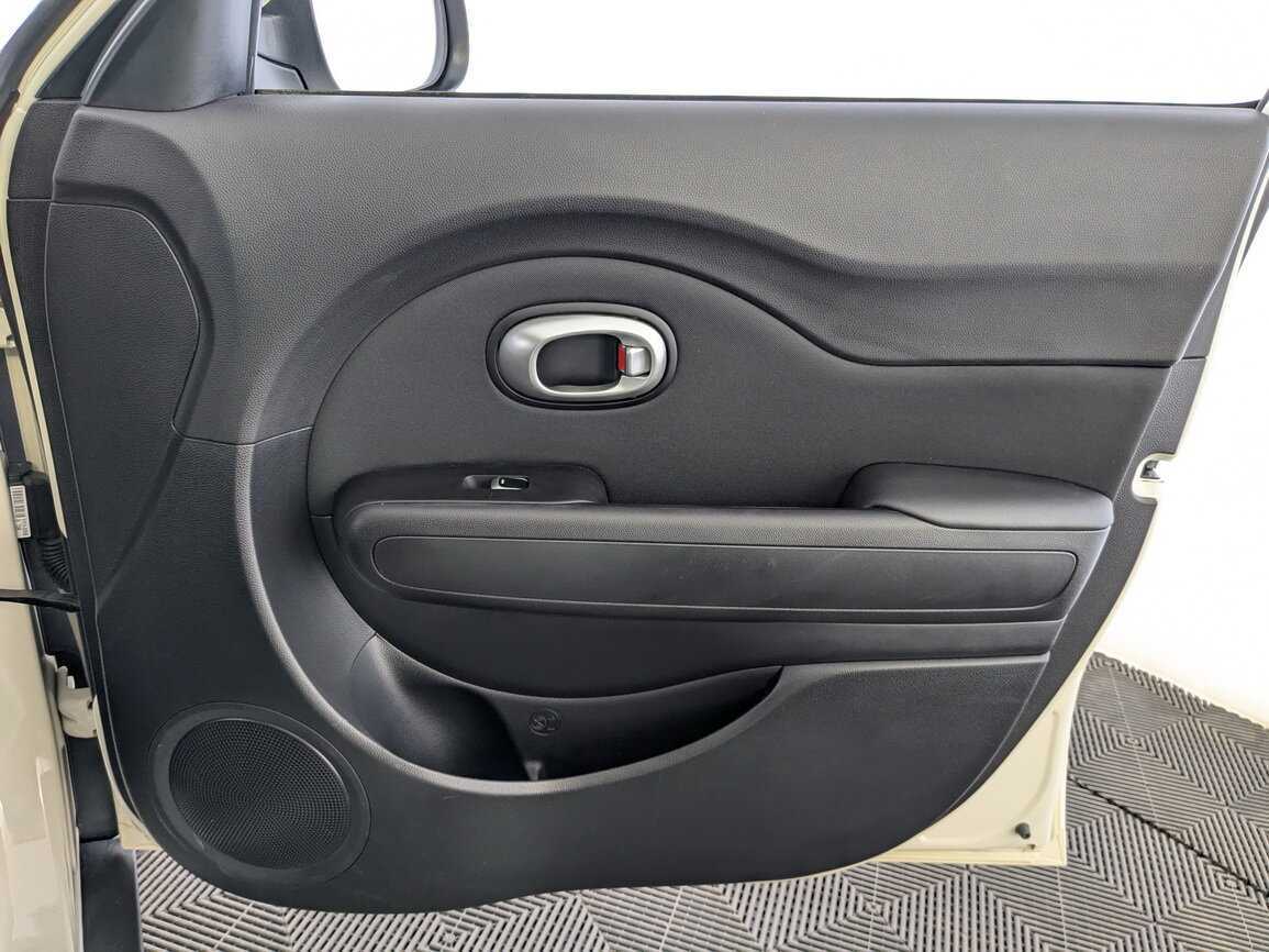 Kia Soul б/у, 2018, Автоматическая. Фото: #20