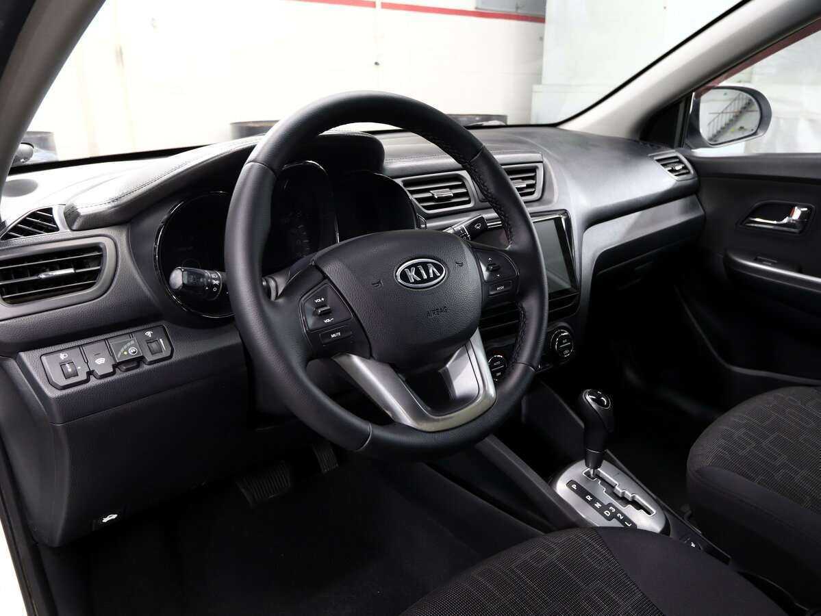 Kia Rio б/у, 2012, Автоматическая. Фото: #6