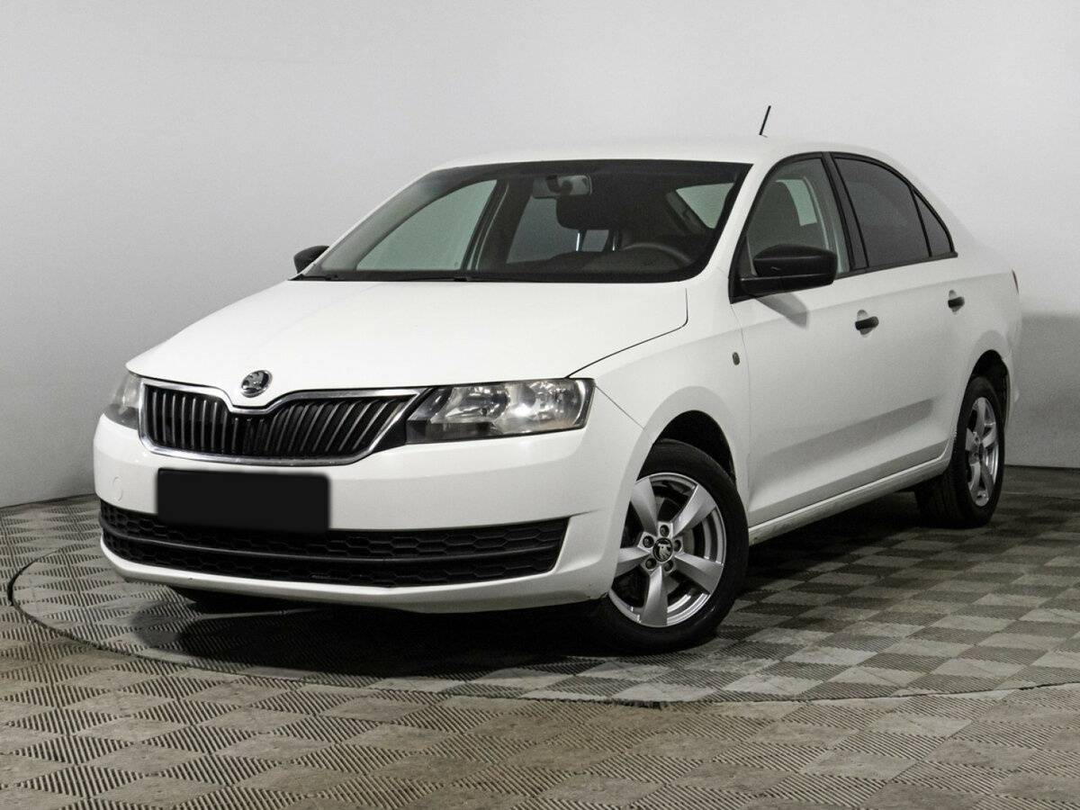 Skoda Rapid б/у, 2015, Автоматическая. Посмотреть фото