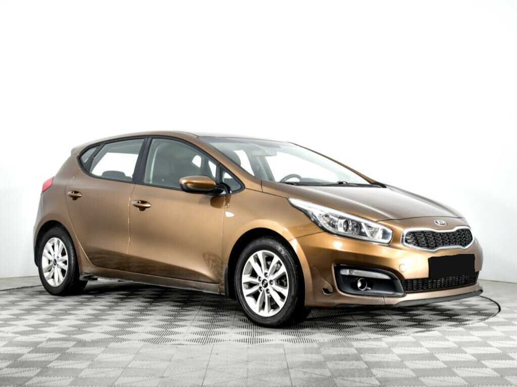 Kia Ceed б/у, 2017, Автоматическая. Фото: #2