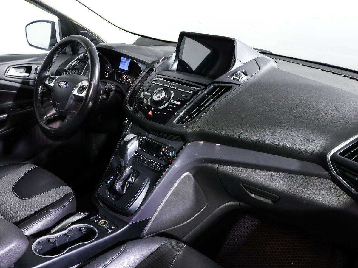 Ford Kuga б/у, 2015, Автоматическая. Фото: #7